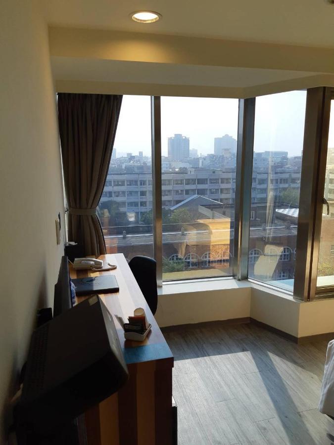 Xinshe Hotel - Hsinchu Екстер'єр фото