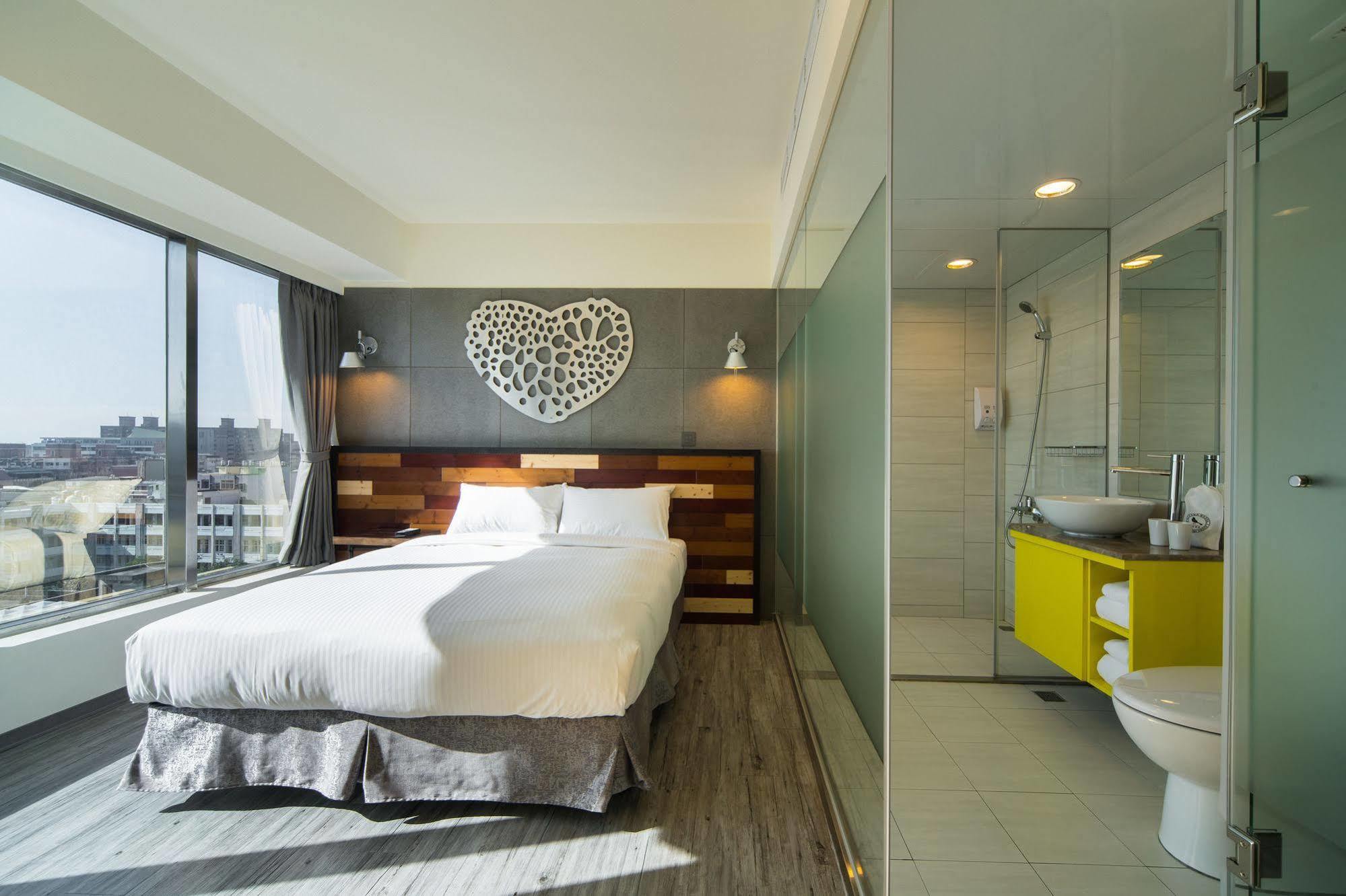 Xinshe Hotel - Hsinchu Екстер'єр фото